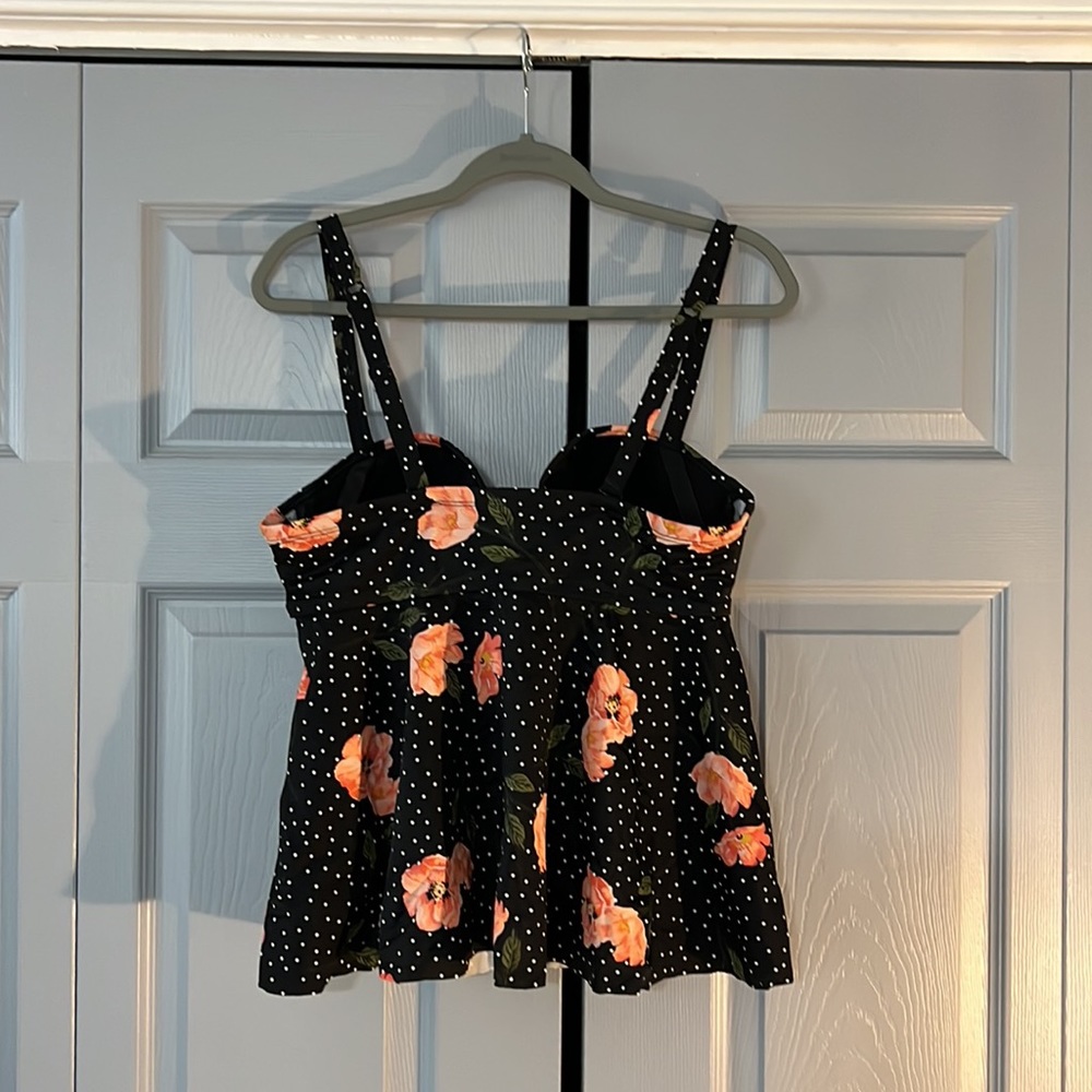Torrid Swim tankini top only - Picture 4 of 4